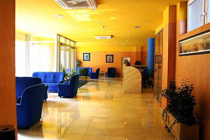 Hotel Bezana Lago Santa Cruz De Bezana Exteriér fotografie